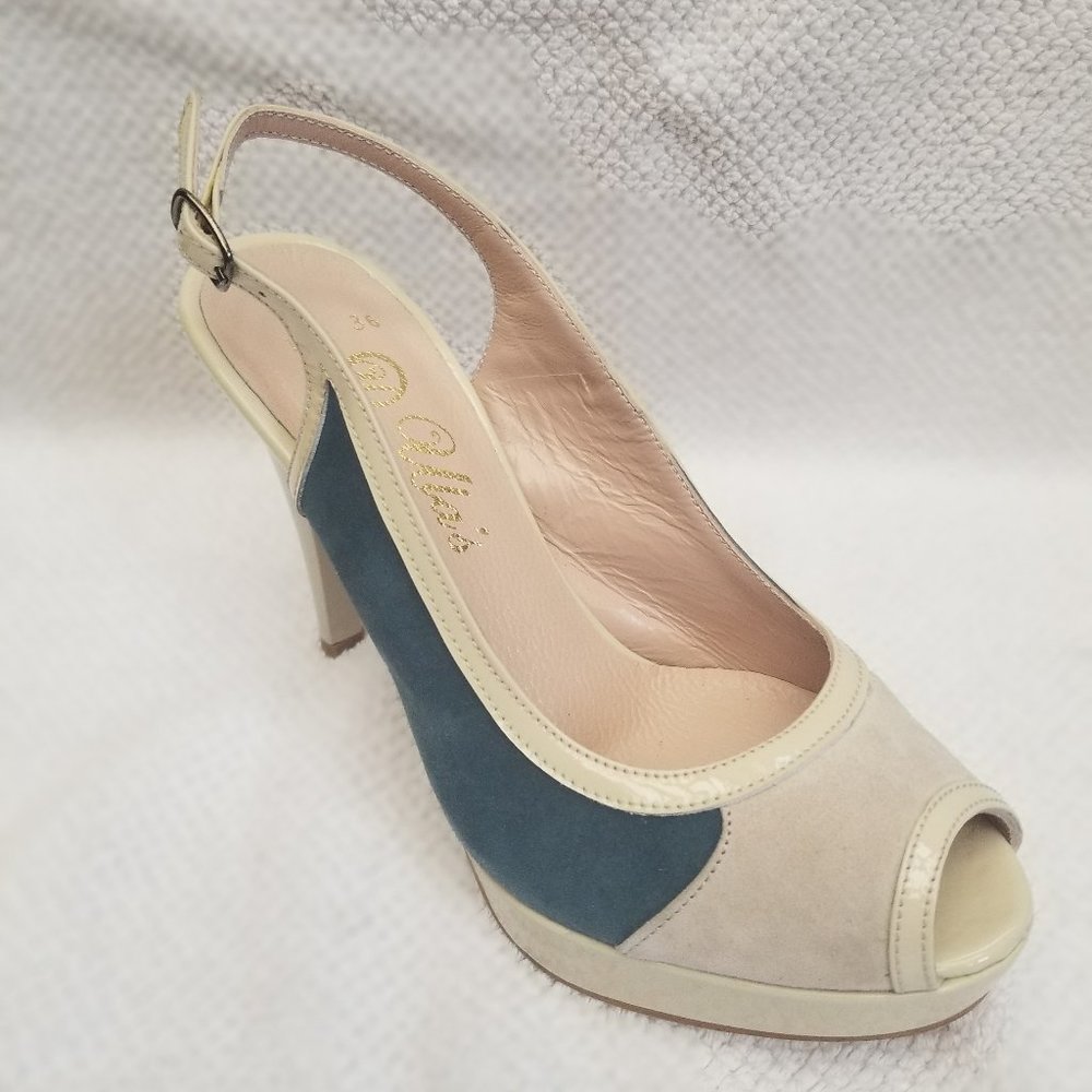 New and unworn 3" heel pumps